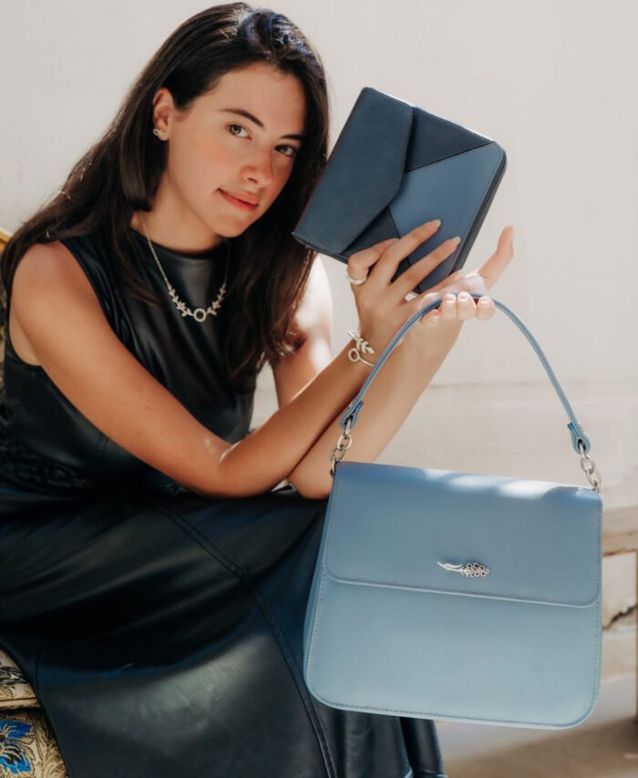 Crossbody bag with handbag 